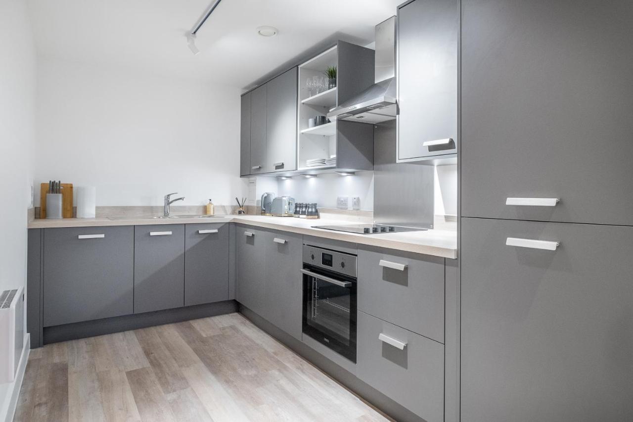 Exoticstay Apartments- 5* Elegant Luxury Centrally Located 2-Bedroom Apt Бірмінгем Екстер'єр фото