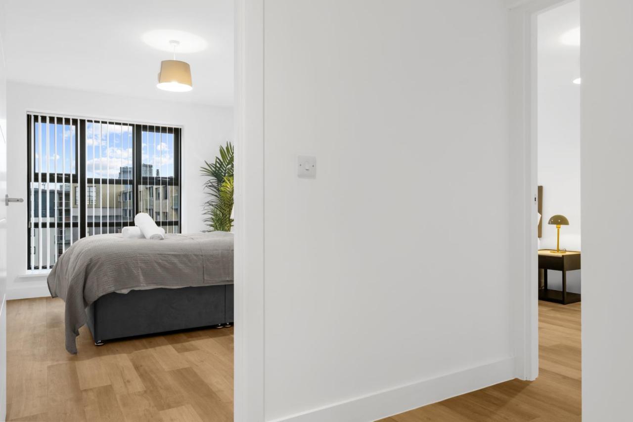 Exoticstay Apartments- 5* Elegant Luxury Centrally Located 2-Bedroom Apt Бірмінгем Екстер'єр фото