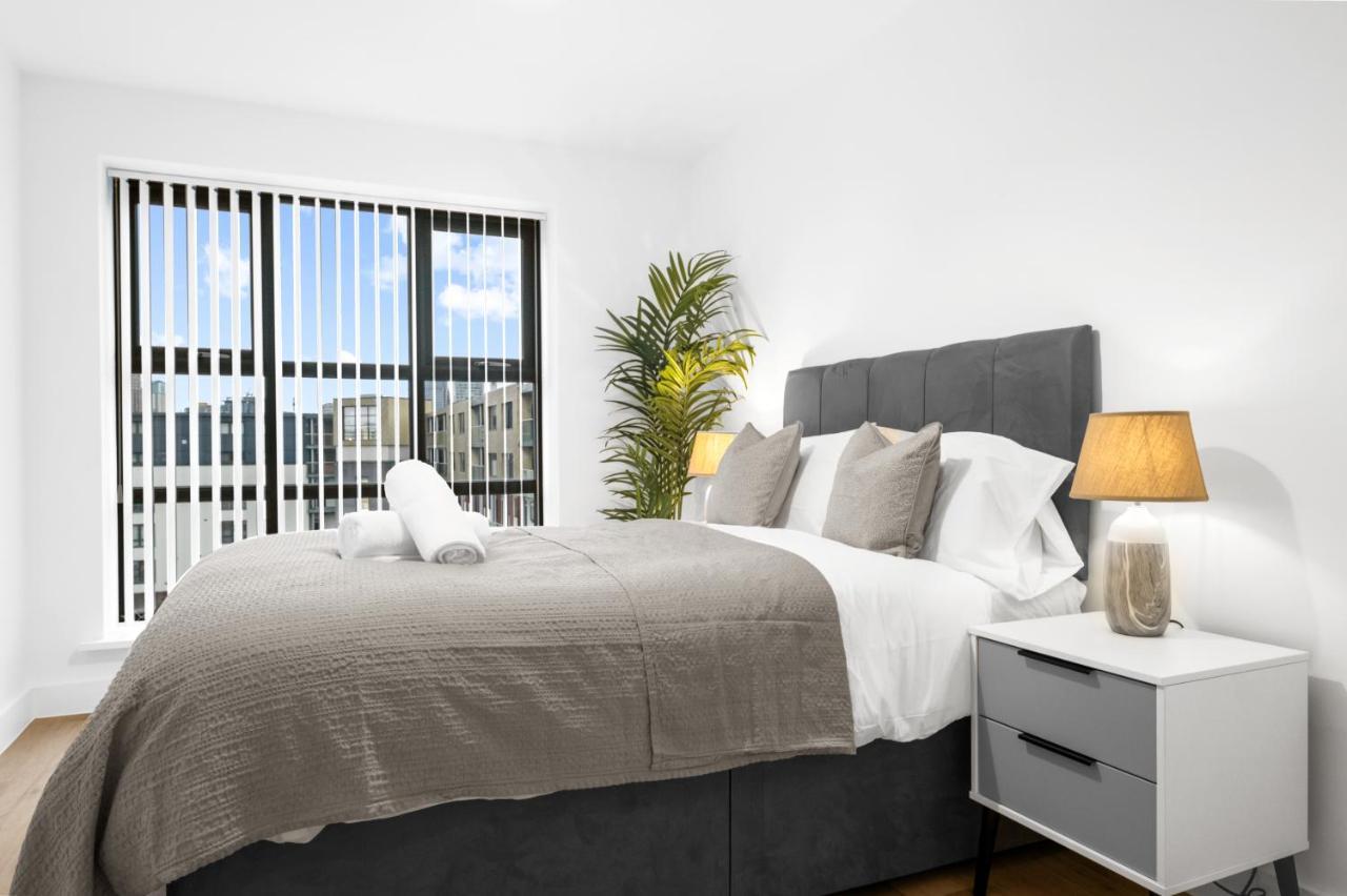 Exoticstay Apartments- 5* Elegant Luxury Centrally Located 2-Bedroom Apt Бірмінгем Екстер'єр фото